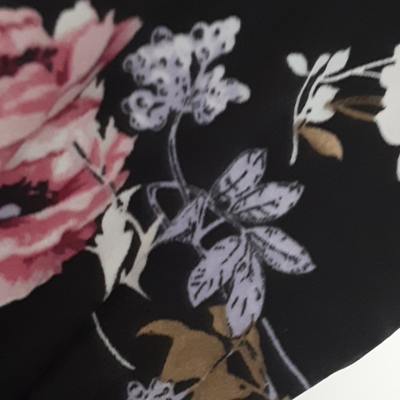 Floral jacket - Picture 4 of 4